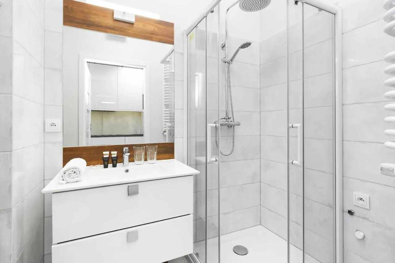 Apartament Warsaw Prymasa Tysiąclecia Business Centre by Renters Polska